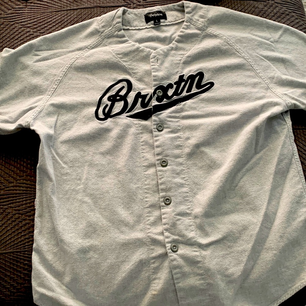 Nice button down jersey men’s Brixton large